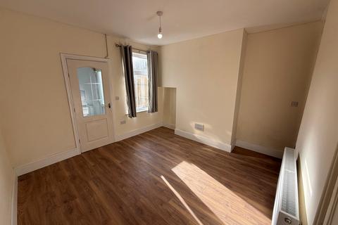 2 bedroom end of terrace house for sale, Nottingham Road, Ripley