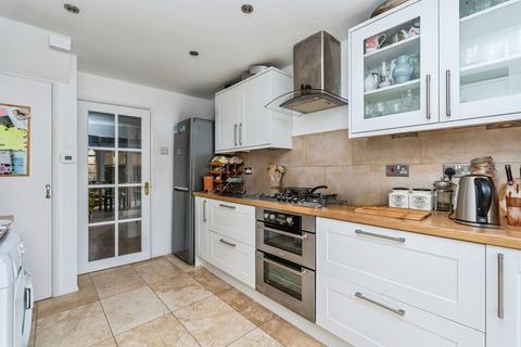 3 bedroom detached house for sale, Hunters Crescent, Romsey