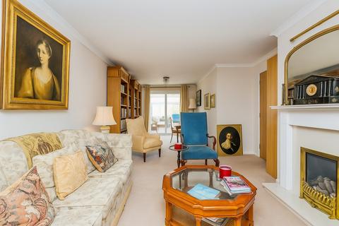3 bedroom detached house for sale, Hunters Crescent, Romsey
