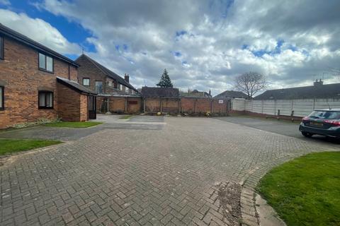 2 bedroom flat to rent, Oakash Court, NOTTINGHAM, NG16