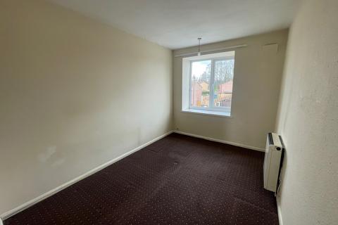 2 bedroom flat to rent, Oakash Court, NOTTINGHAM, NG16