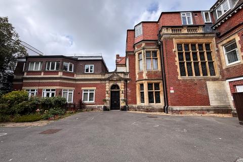 Derby Road, Bournemouth