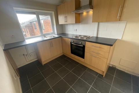 2 bedroom flat to rent, Oakash Court, NOTTINGHAM, NG16