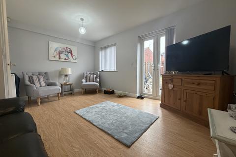 2 bedroom property to rent, Arundel Court, Mansfield, NG19