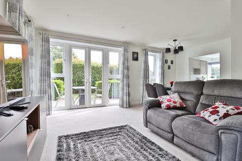 2 bedroom maisonette for sale, Royal Close, CHRISTCHURCH