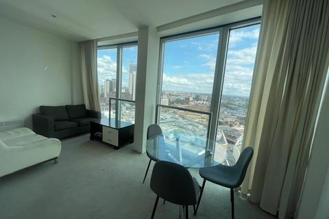 Studio to rent, The Rotunda, Birmingham, B2