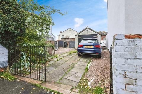 3 bedroom detached house for sale, King William Street, Amblecote, Stourbridge