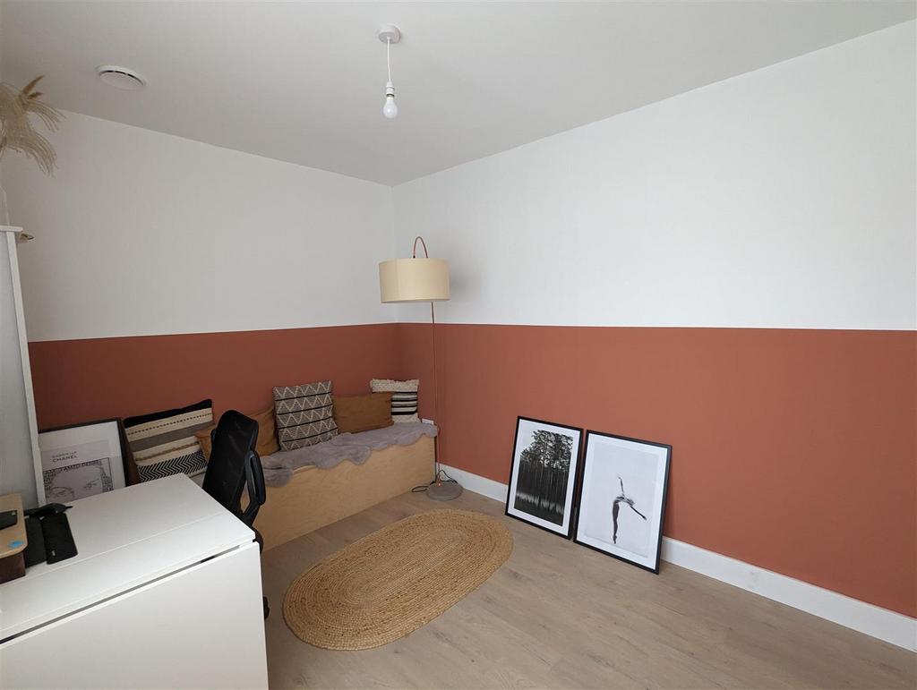 1a croft close - LL own photo 2.jpg