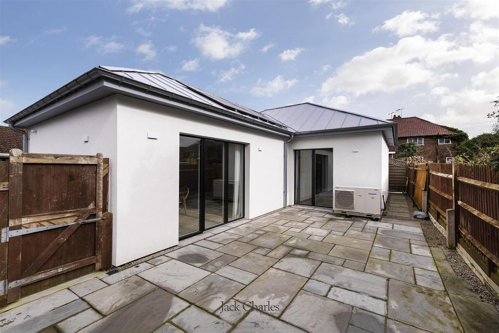 1 A Croft Close, TN10 4 LA 008.jpg