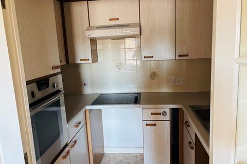 1 bedroom retirement property for sale, Seafield Road, Bournemouth