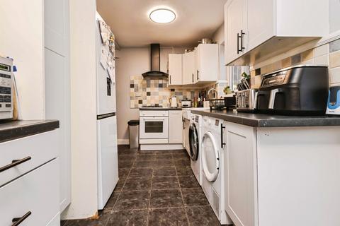 2 bedroom semi-detached house for sale, Hawbush Road, Brierley Hill