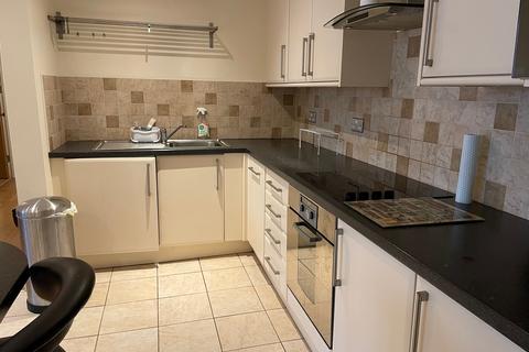 2 bedroom apartment to rent, Centenary Plaza, Birmingham, B1