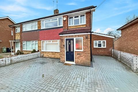 undefined, Dunstable, Bedfordshire LU5