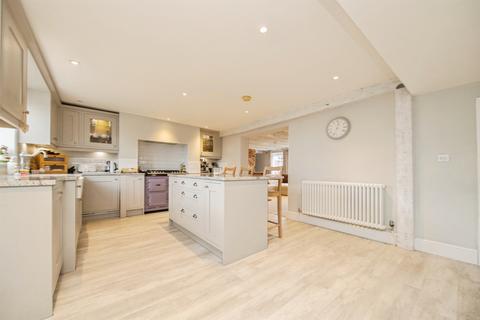 6 bedroom detached house for sale, Layer Road, Abberton, Colchester
