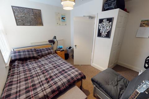 undefined, Portland Street, Lincoln, LN5