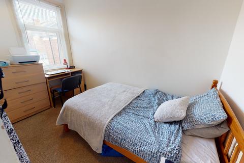 3 bedroom terraced house to rent, Whitehall Terrace, Lincoln, LN1