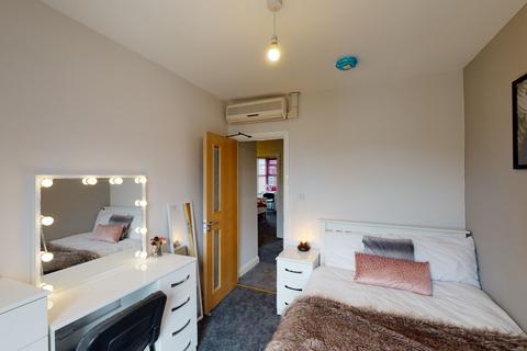 undefined, Portland Street, Lincoln, LN5