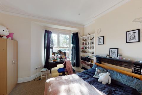 undefined, Ashlin Grove, Lincoln, LN1
