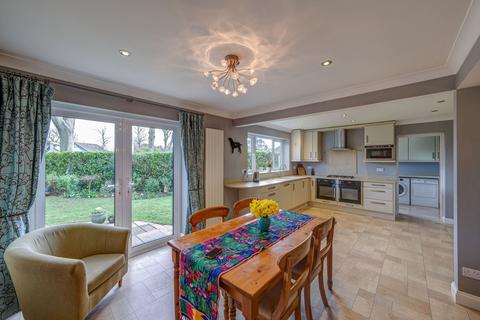 4 bedroom detached house for sale, Bellsfield Close, Lymm WA13