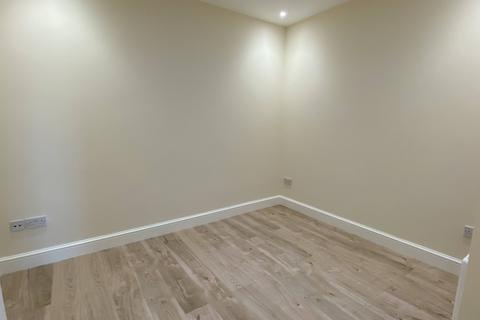 undefined, High Street, Gillingham, ME7