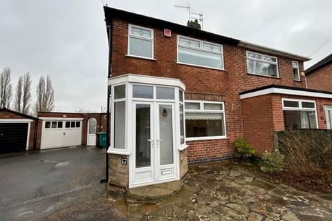 3 bedroom house to rent, Stancliffe Avenue, Nottingham, NG6