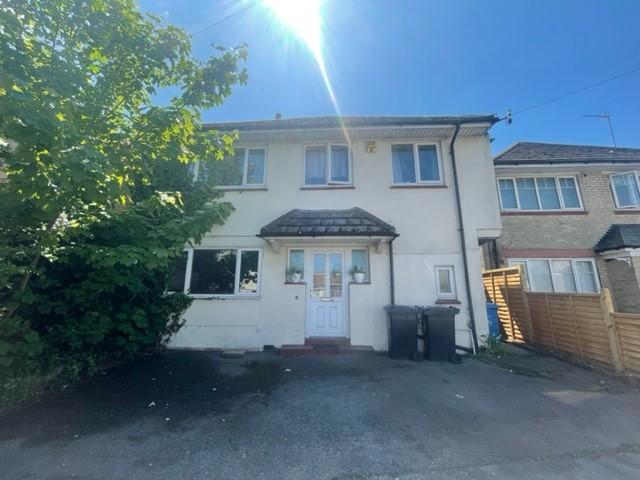 1 bedroom detached house to rent