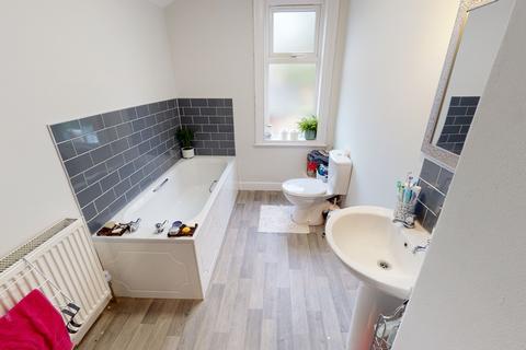 4 bedroom terraced house to rent, Portland Street, Lincoln, LN5
