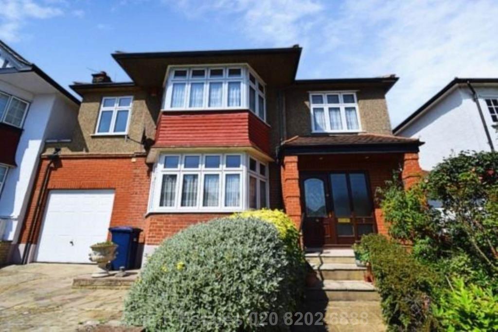 Detached house exterior, garage