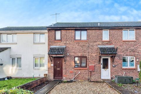 2 bedroom terraced house for sale, Windflower Road, Swindon