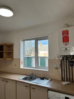 3 bedroom detached house to rent, (COPY of) Weldon Crescent, Newcastle Upon Tyne NE7