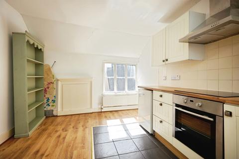 2 bedroom flat for sale, High Street, Shaftesbury