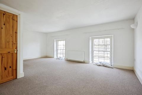 2 bedroom flat for sale, High Street, Shaftesbury