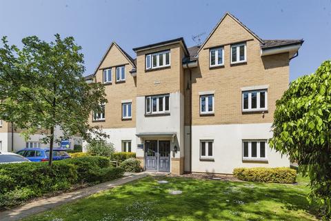 2 bedroom ground floor flat for sale, Montague Close, Farnham Royal, Slough