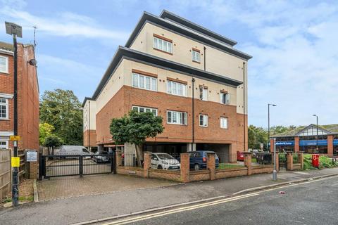 Bath Road, Slough