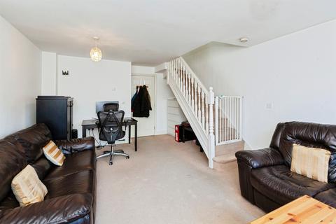 undefined, Eltham Avenue, SLOUGH