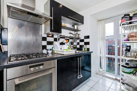 undefined, Eltham Avenue, SLOUGH