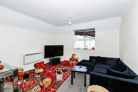 undefined, Tobermory Close, Slough