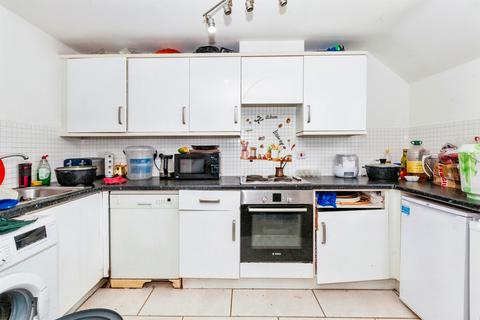 undefined, Tobermory Close, Slough