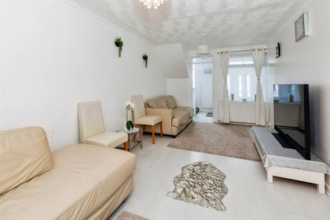 undefined, Darvills Lane, Slough
