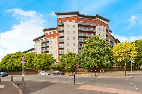 Aspects Court, Slough
