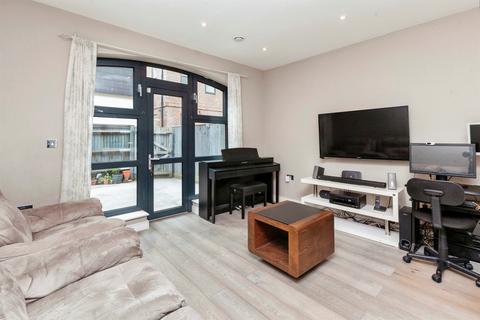 2 bedroom apartment for sale, The Grove, Slough