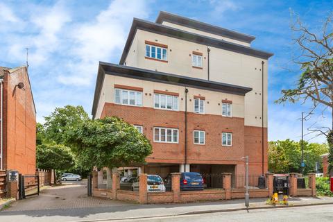 Bath Road, Slough