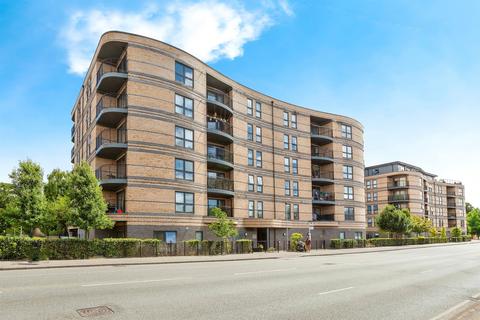 2 bedroom flat for sale, Windsor Road, SLOUGH