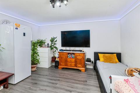 undefined, Victoria Road, Slough