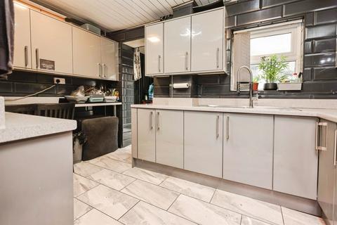 2 bedroom end of terrace house for sale, Carlton Road, Small Heath, Birmingham