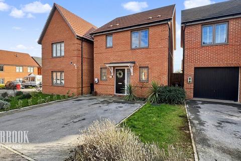 3 bedroom detached house for sale, Heritage Street, Creswell
