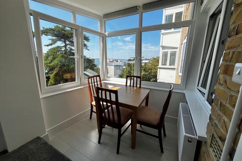 2 bedroom apartment to rent, West Cliff Road, Bournemouth, BH2