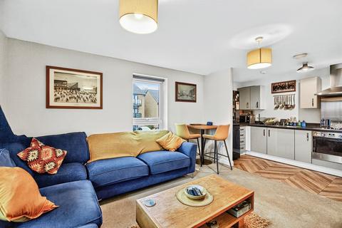 2 bedroom flat for sale, Lywood Drive, SITTINGBOURNE