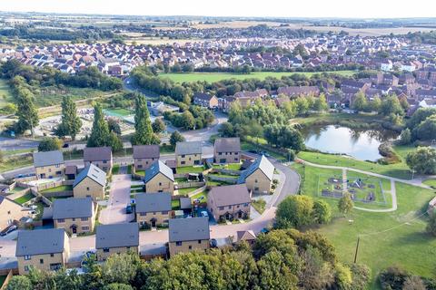 3 bedroom detached house for sale, Edgelake, Sittingbourne