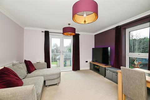 2 bedroom flat for sale, Jubilee Street, Sittingbourne